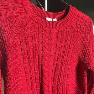 GAP cable knit sweater